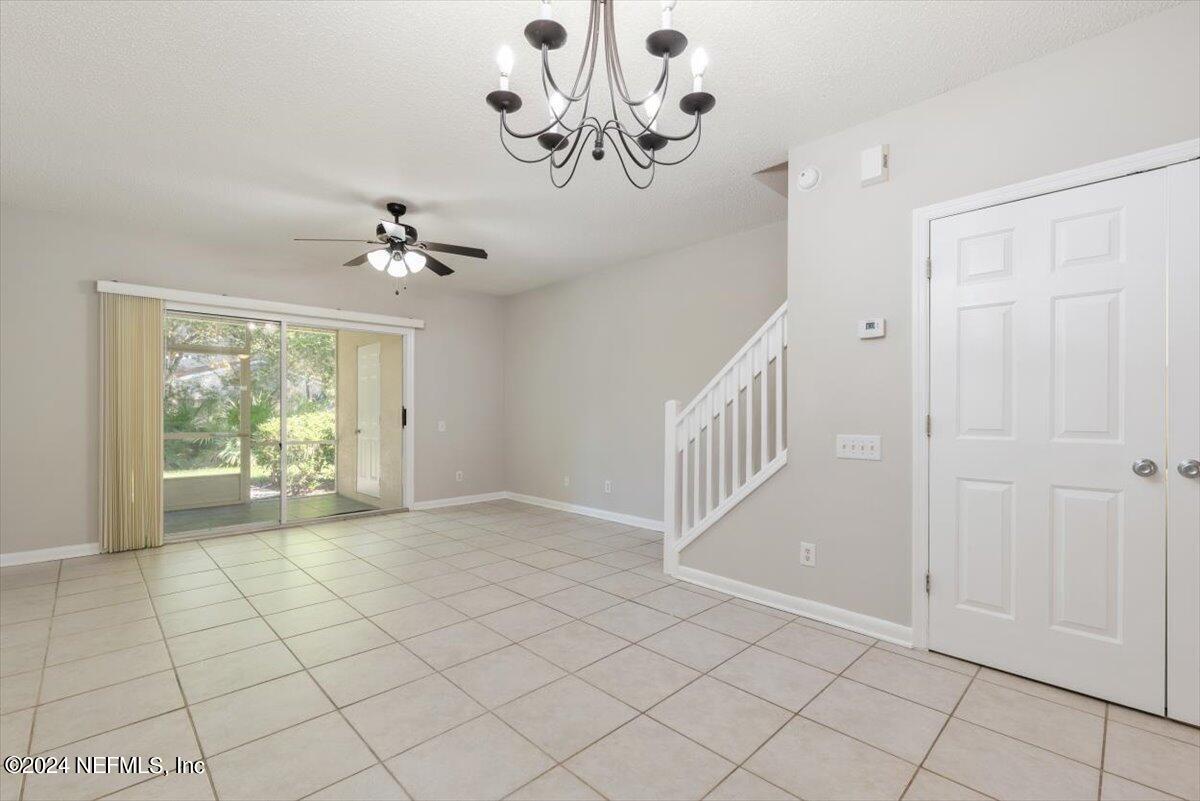 12311 KENSINGTON LAKES Drive, 906