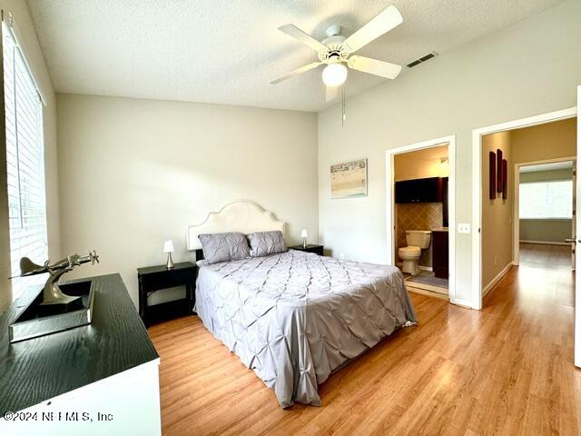 12311 KENSINGTON LAKES Drive, 906