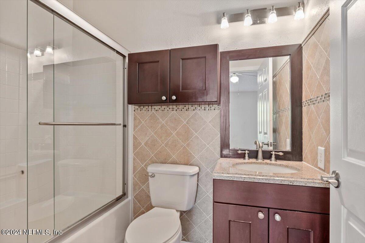 12311 KENSINGTON LAKES Drive, 906