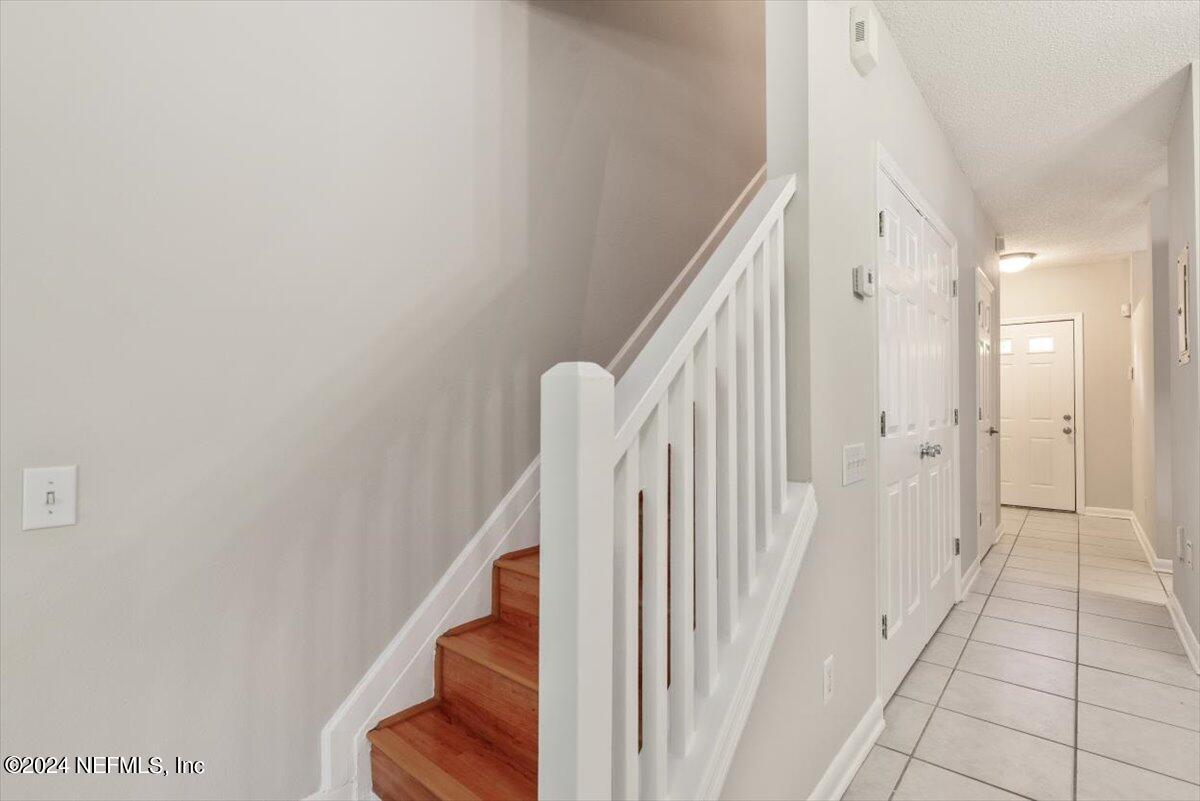 12311 KENSINGTON LAKES Drive, 906