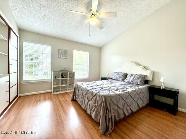 12311 KENSINGTON LAKES Drive, 906