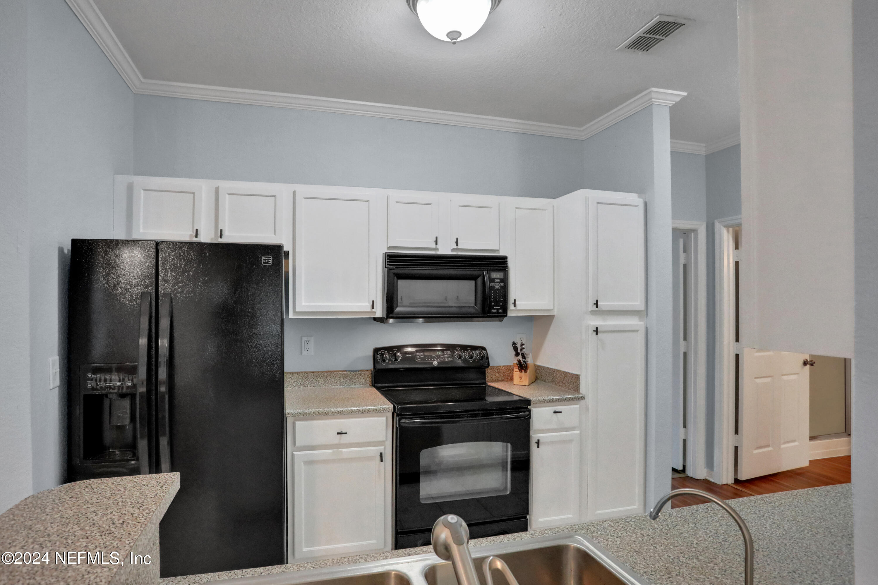 7800 POINT MEADOWS Drive, 1111