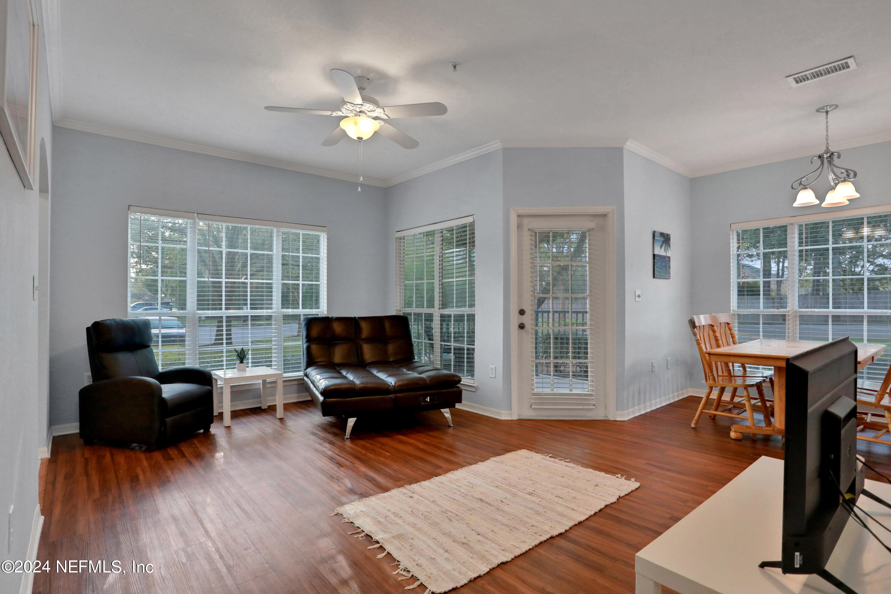 7800 POINT MEADOWS Drive, 1111