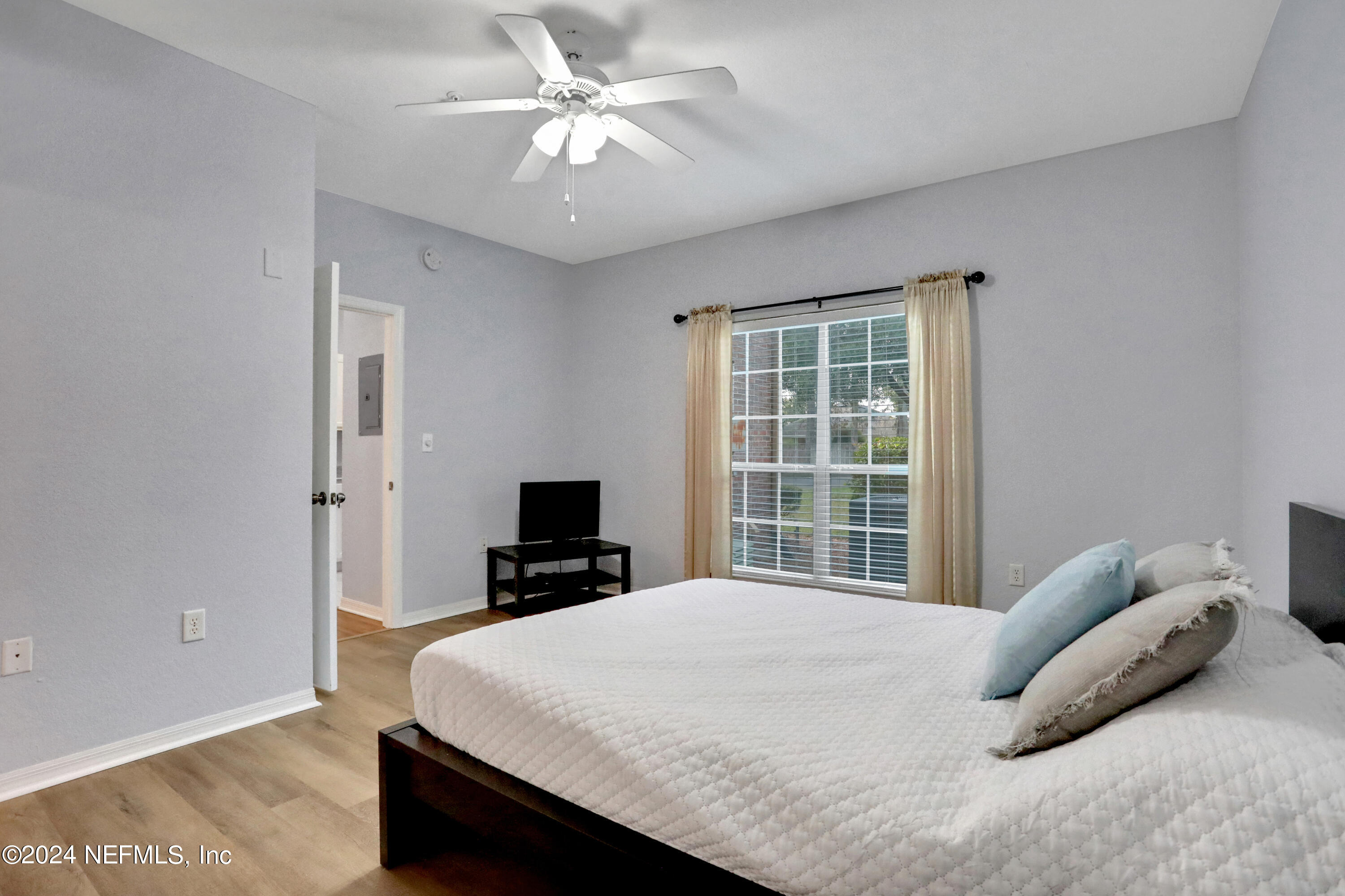 7800 POINT MEADOWS Drive, 1111