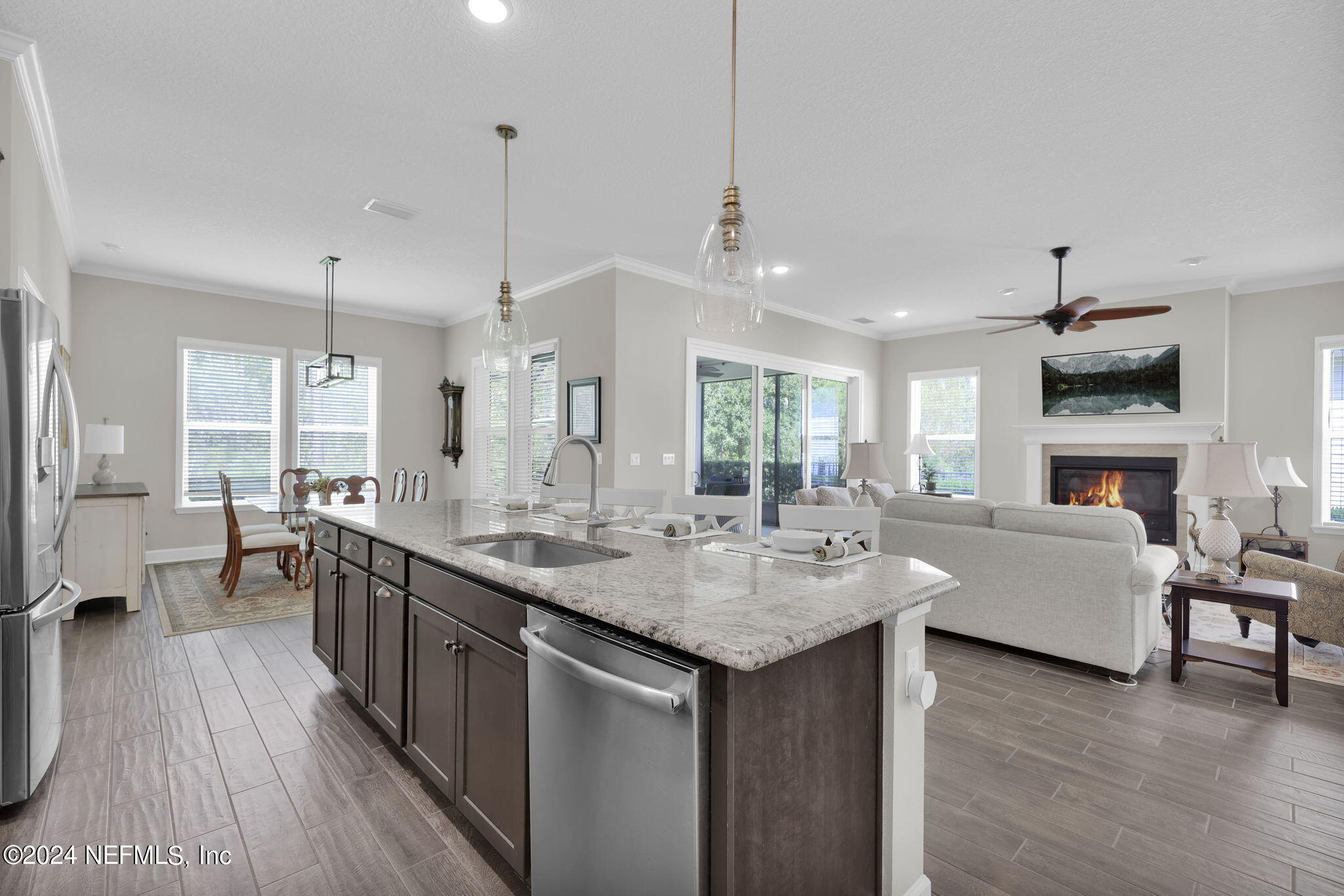 94 FESTING GROVE Drive