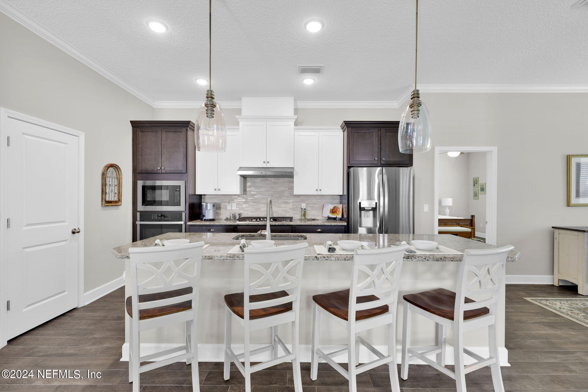 94 FESTING GROVE Drive
