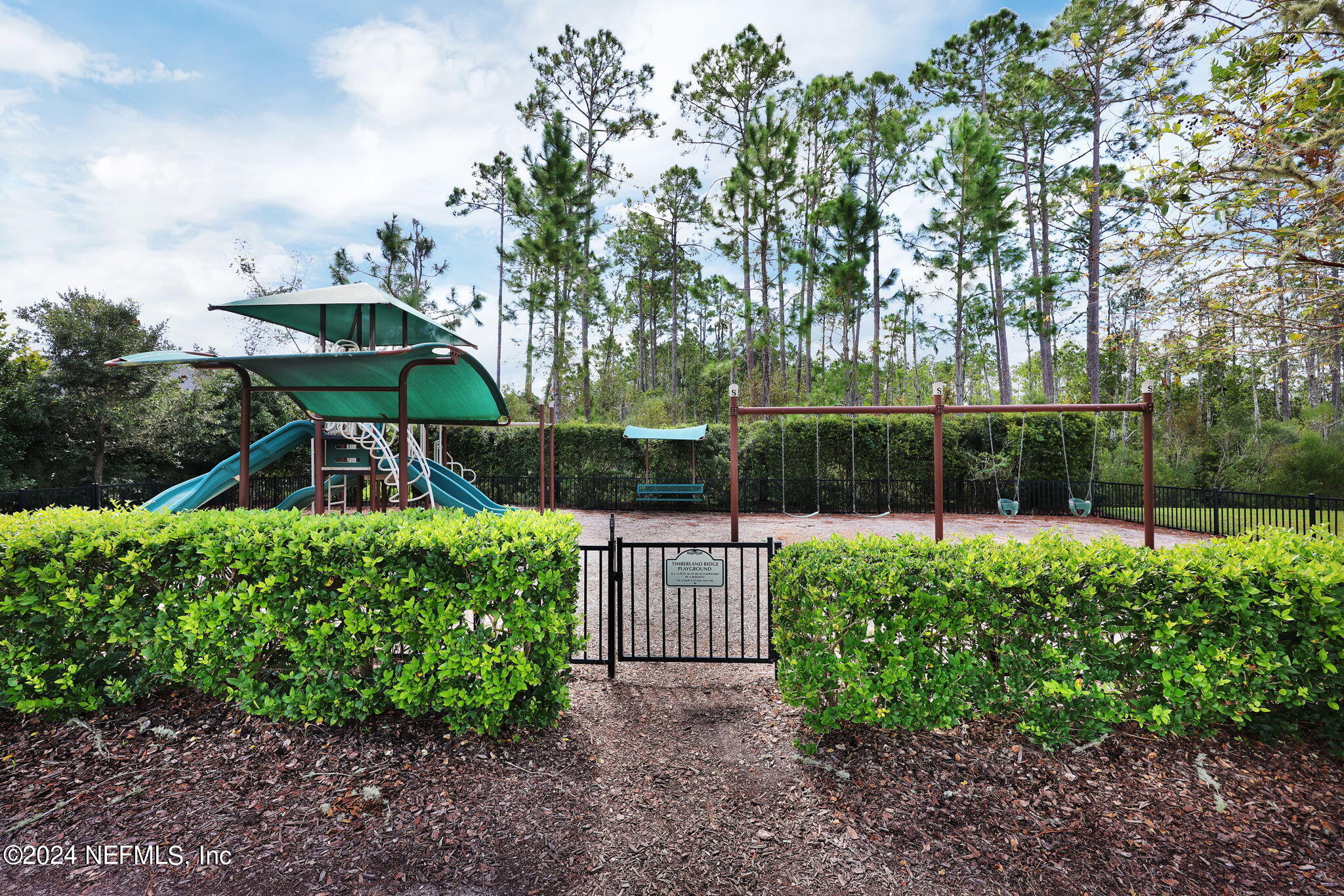 94 FESTING GROVE Drive