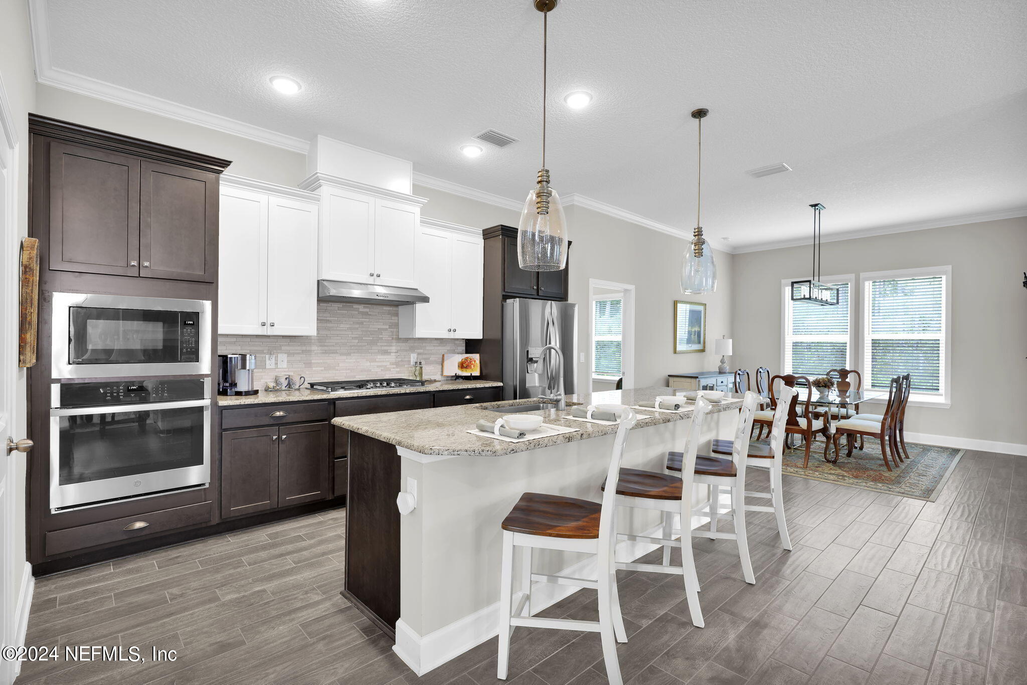 94 FESTING GROVE Drive