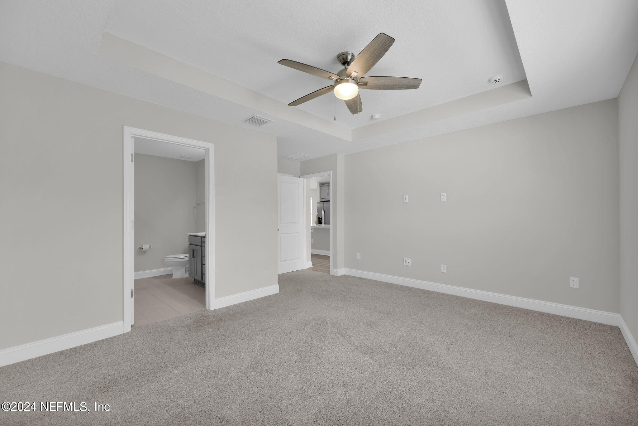 13148 HOLSINGER Boulevard