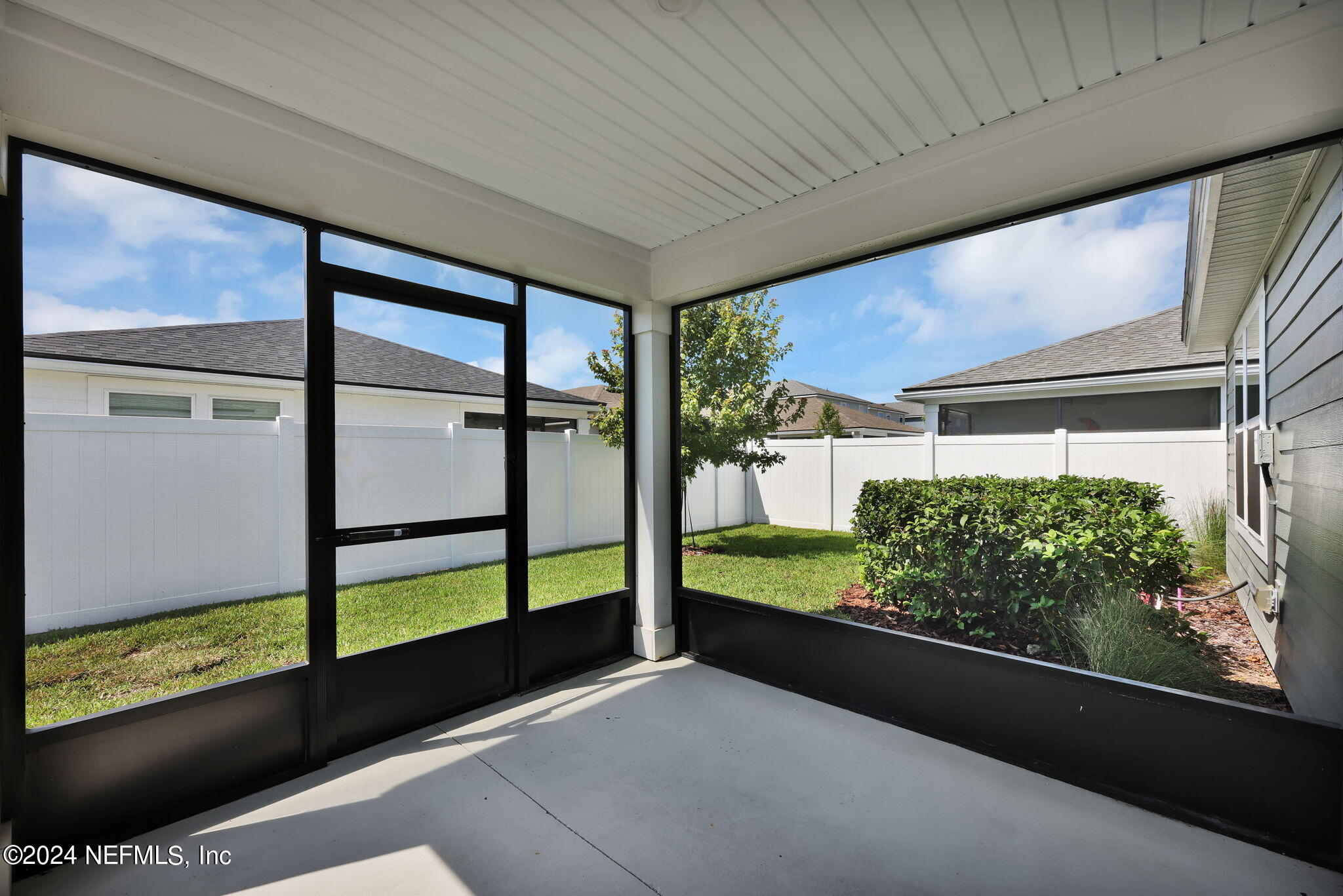 13148 HOLSINGER Boulevard