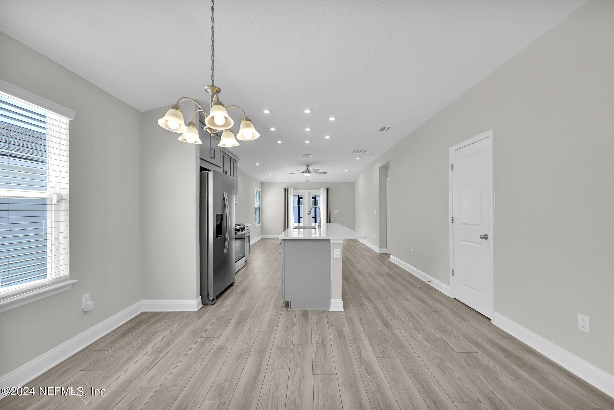 13148 HOLSINGER Boulevard