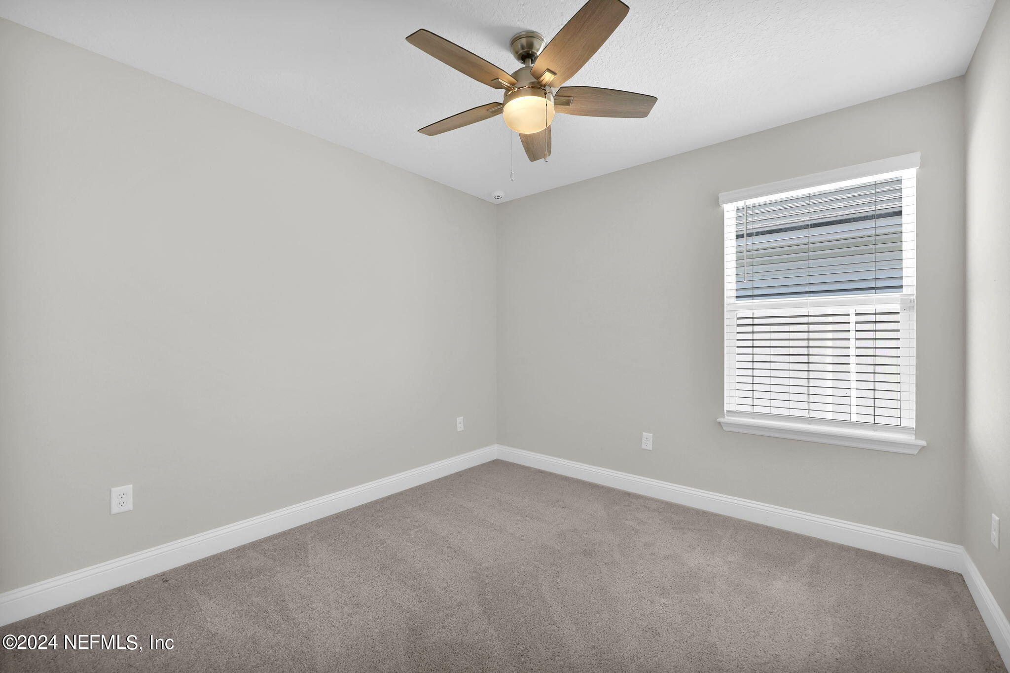 13148 HOLSINGER Boulevard