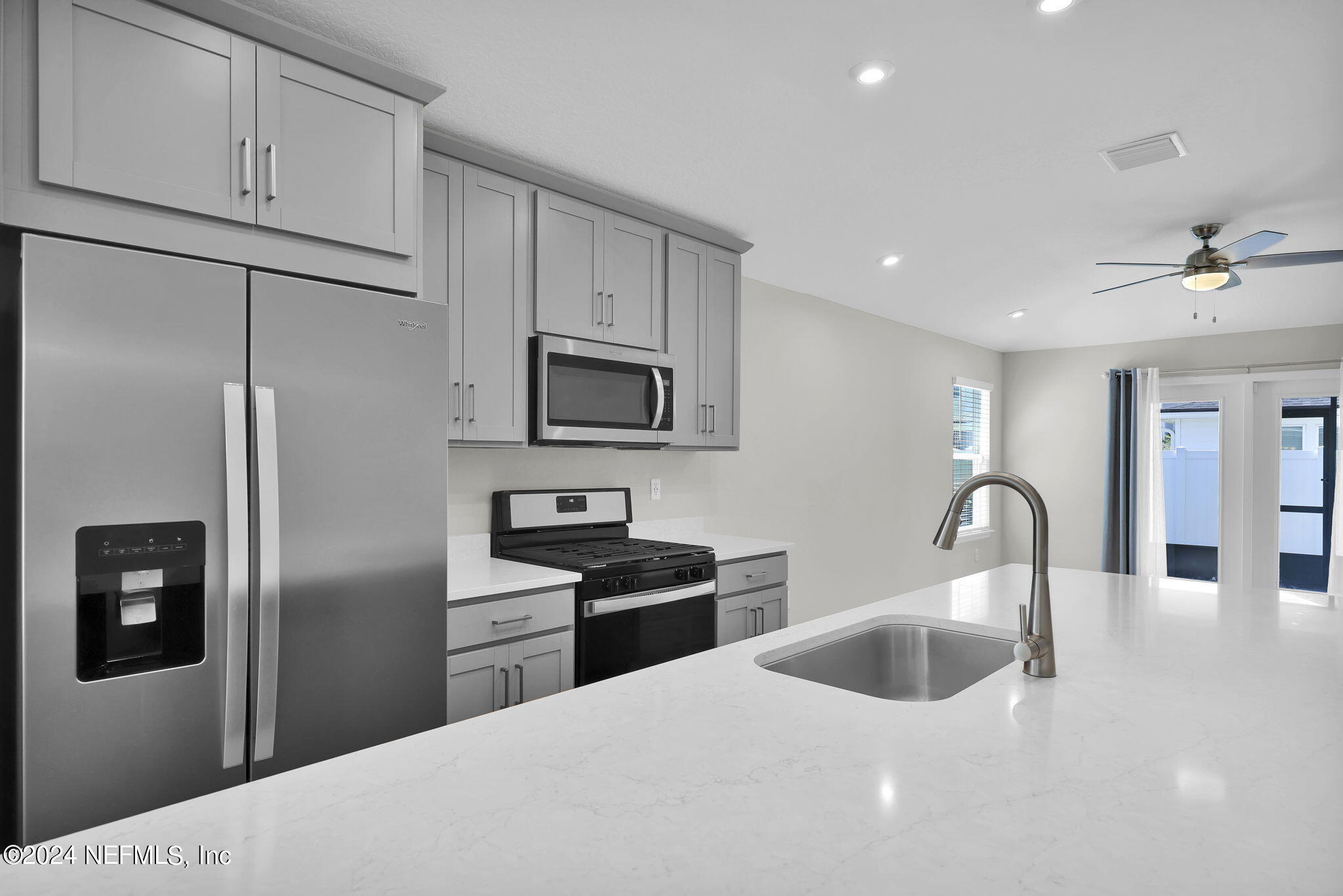 13148 HOLSINGER Boulevard