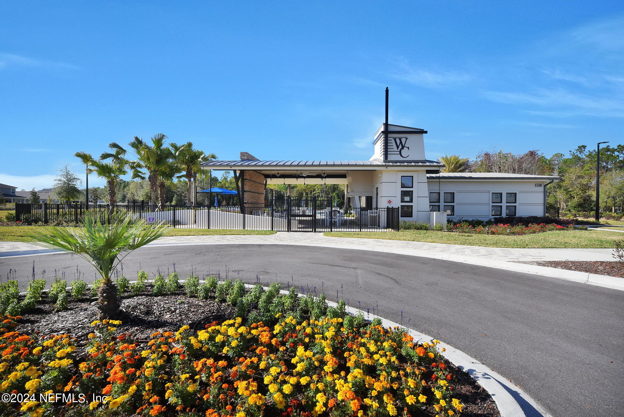 13148 HOLSINGER Boulevard