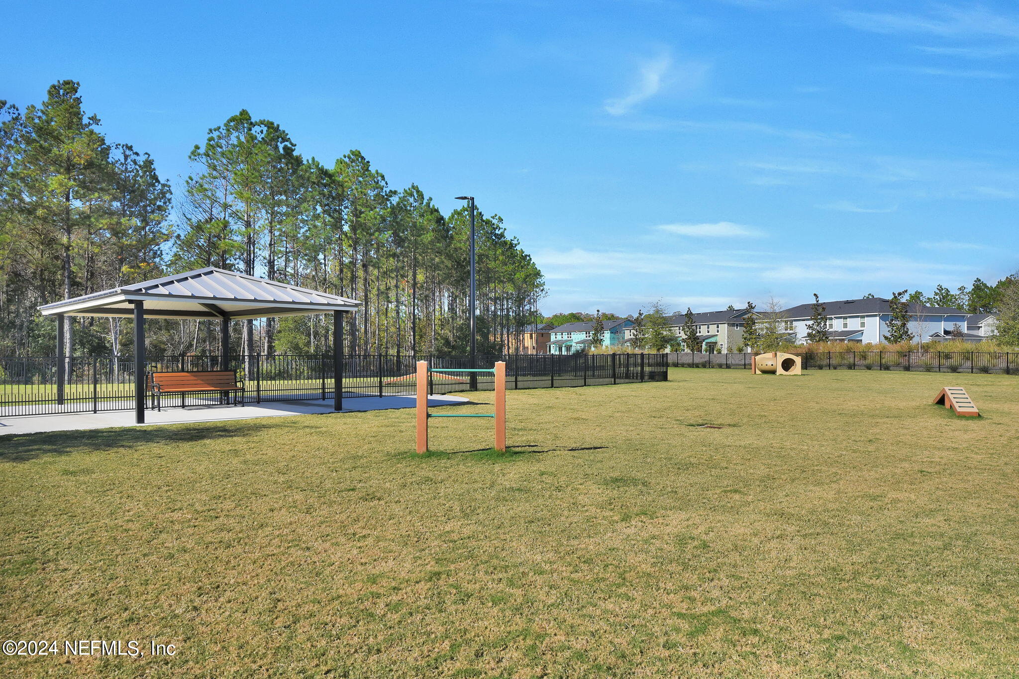 13148 HOLSINGER Boulevard