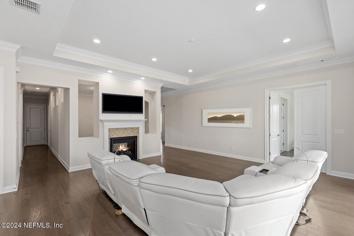 2646 CASSIA Lane