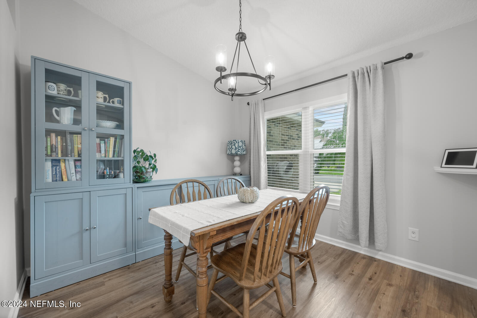 1285 WATERFALL Drive