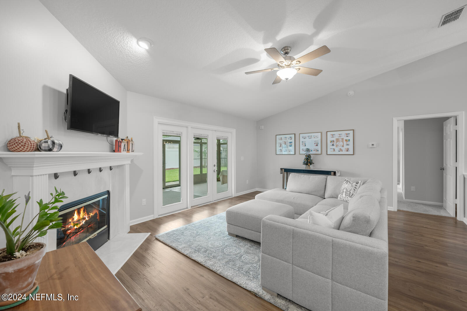 1285 WATERFALL Drive