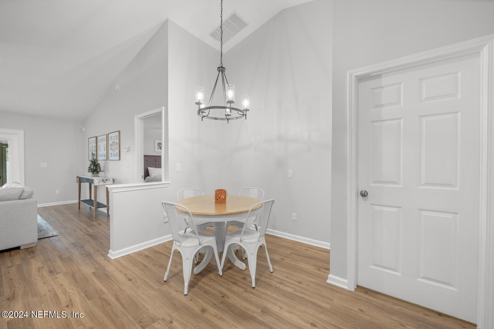 1285 WATERFALL Drive