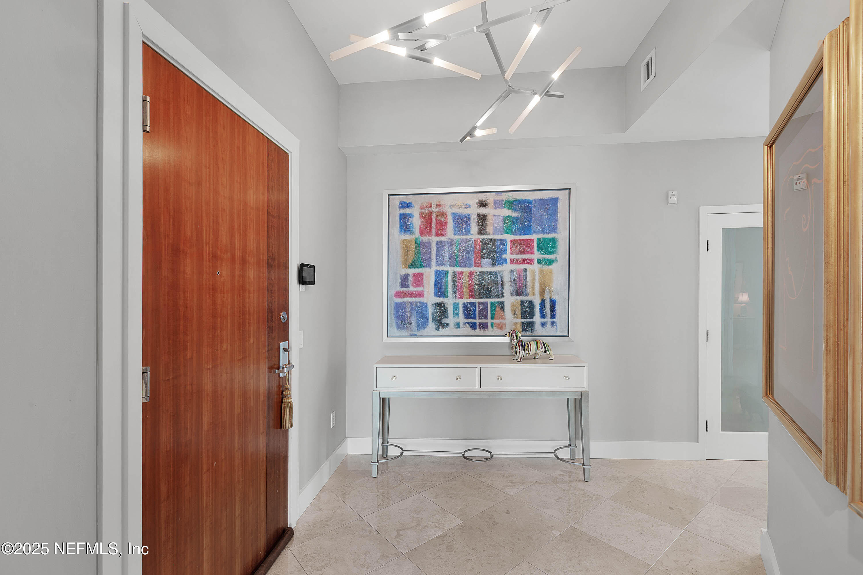 123 S 1ST Street, 701