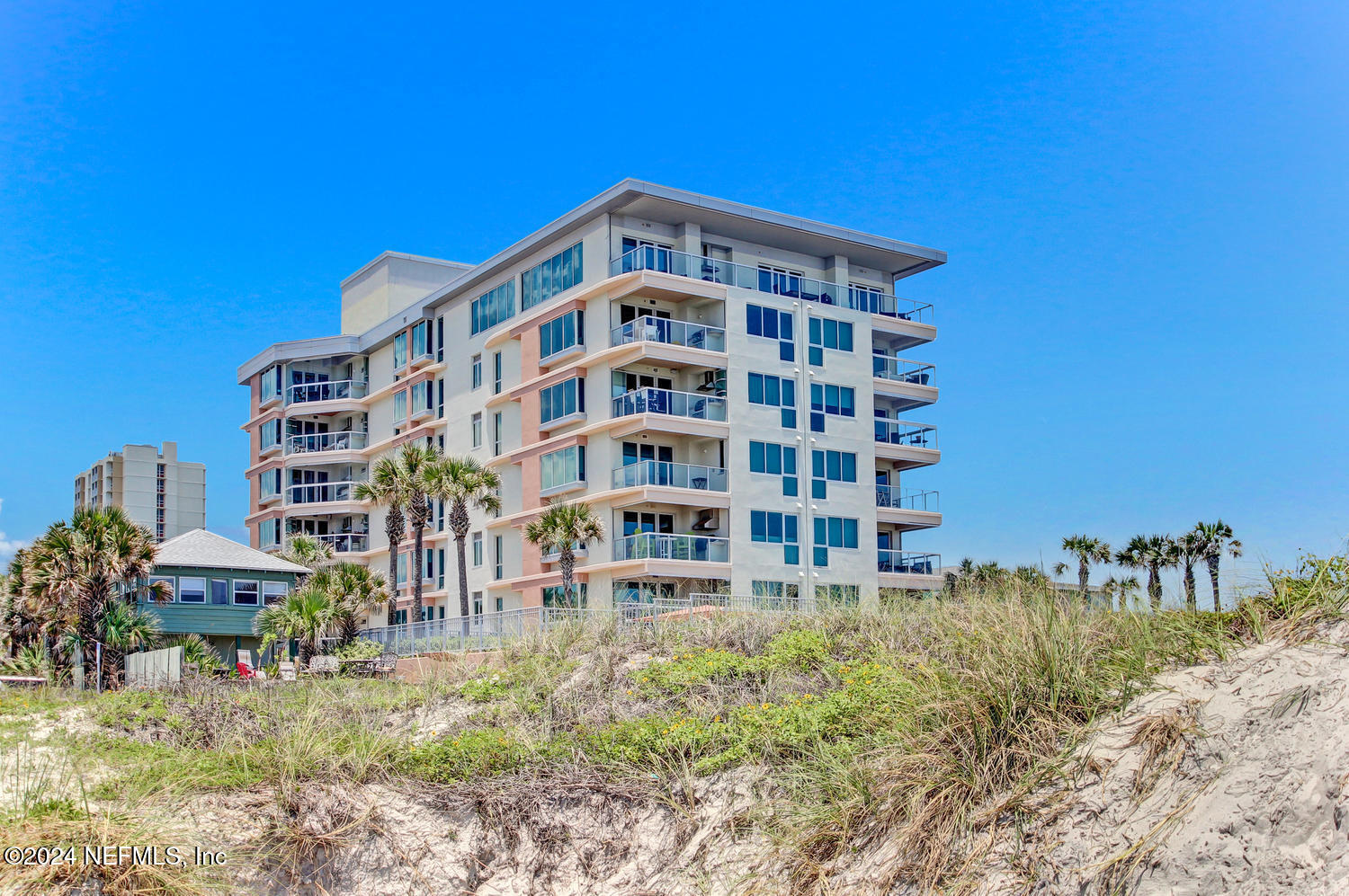 123 S 1ST Street, 701