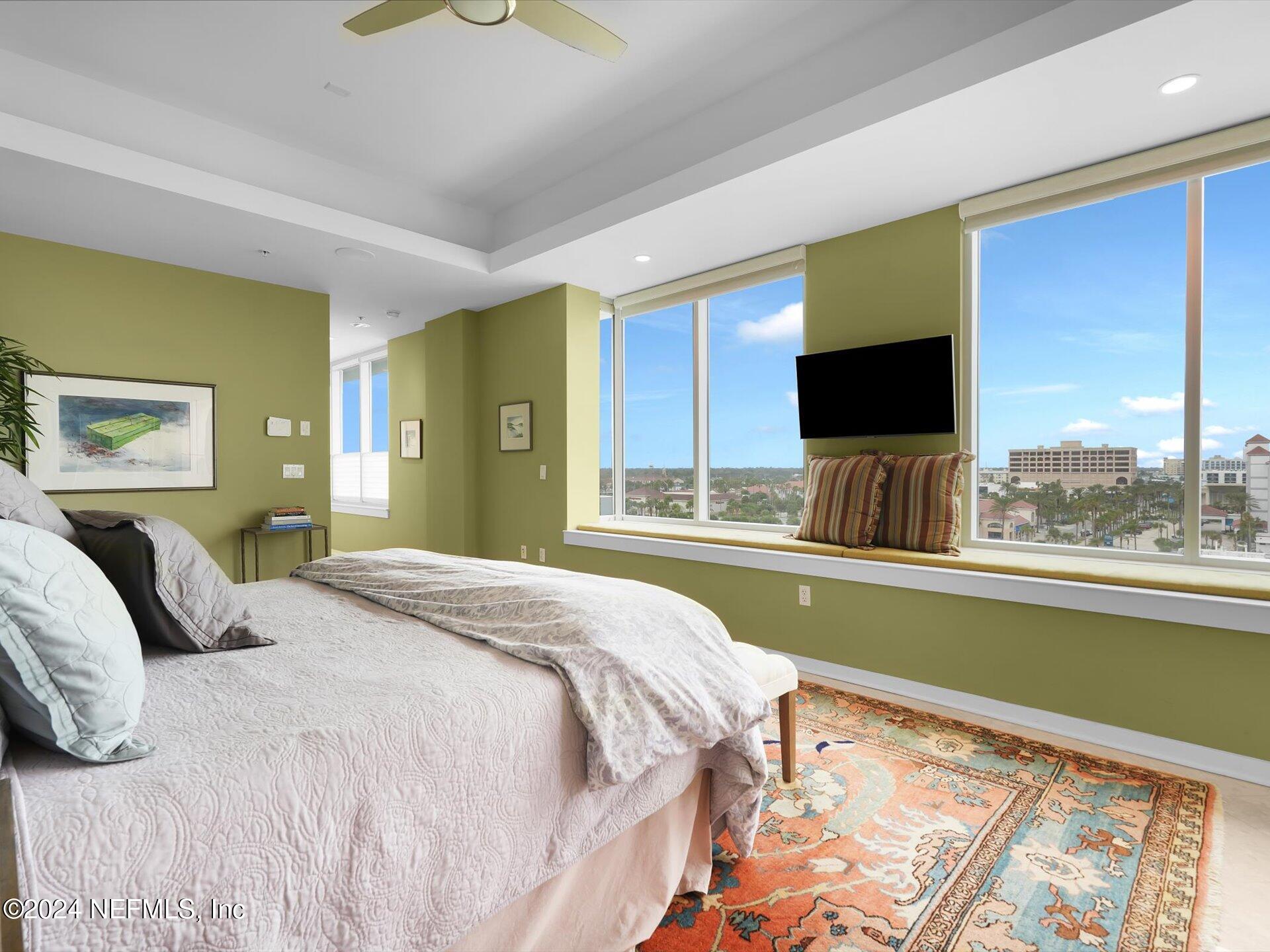 123 S 1ST Street, 701