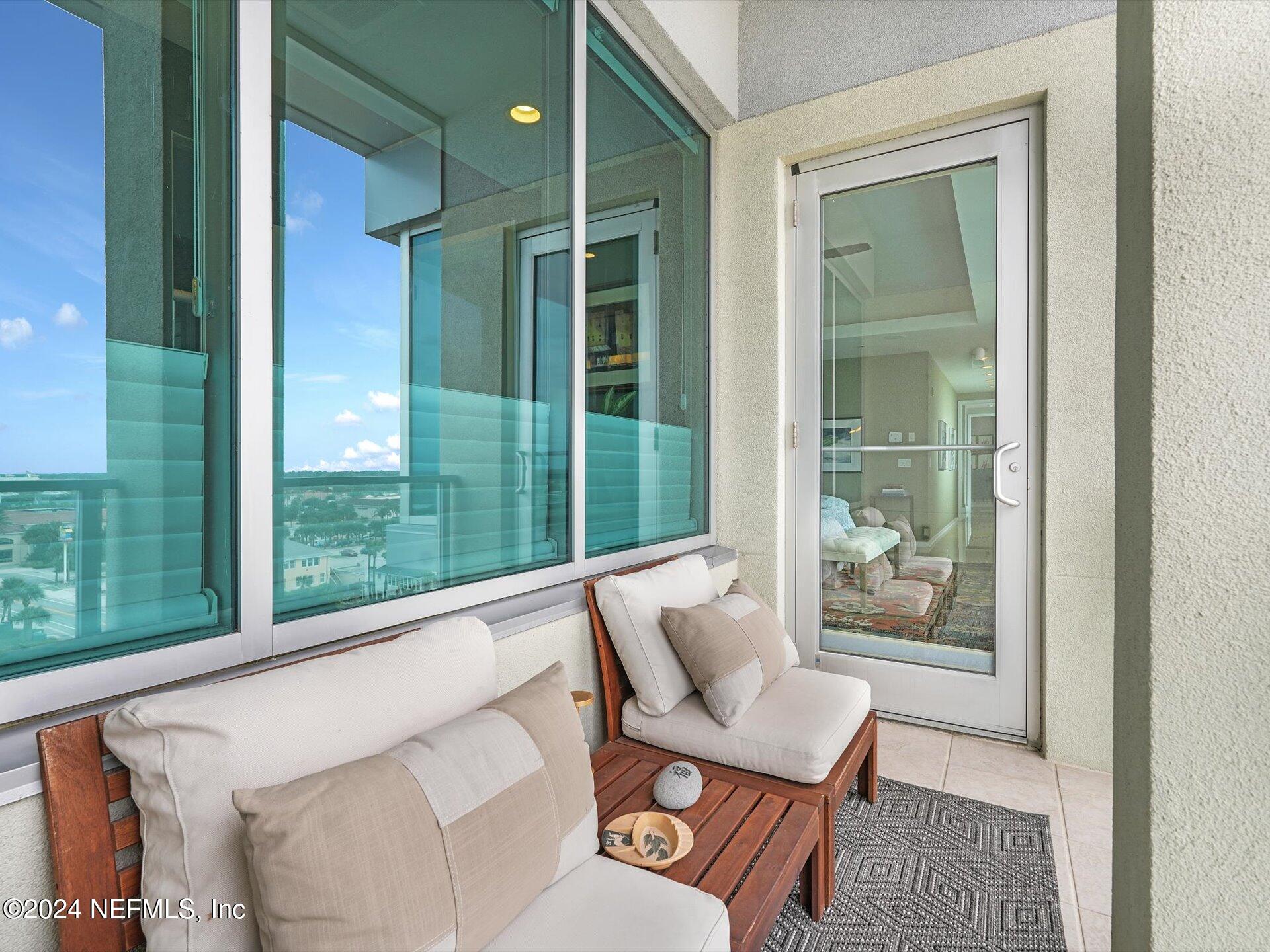 123 S 1ST Street, 701