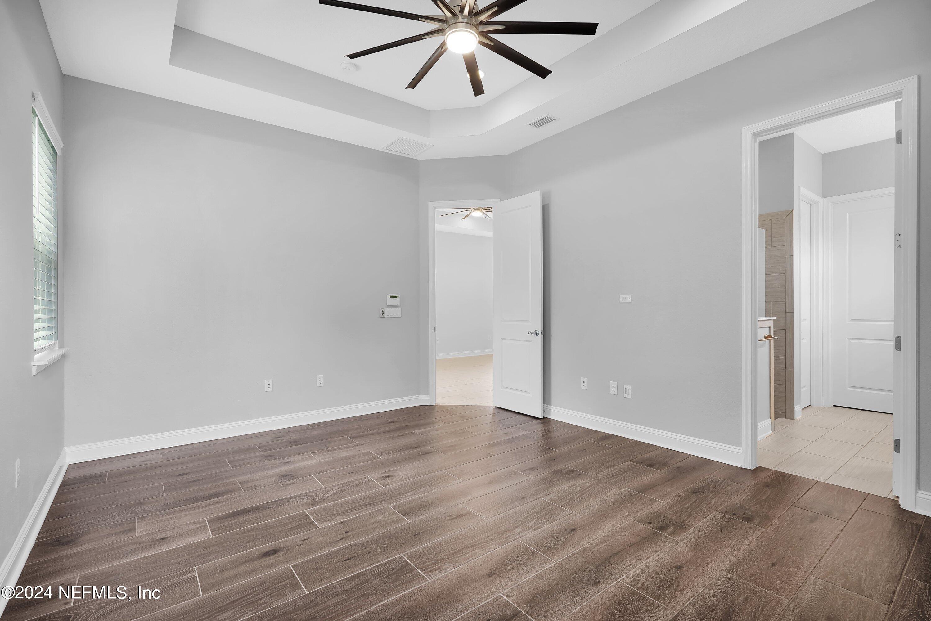 244 VISTA LAKE Circle