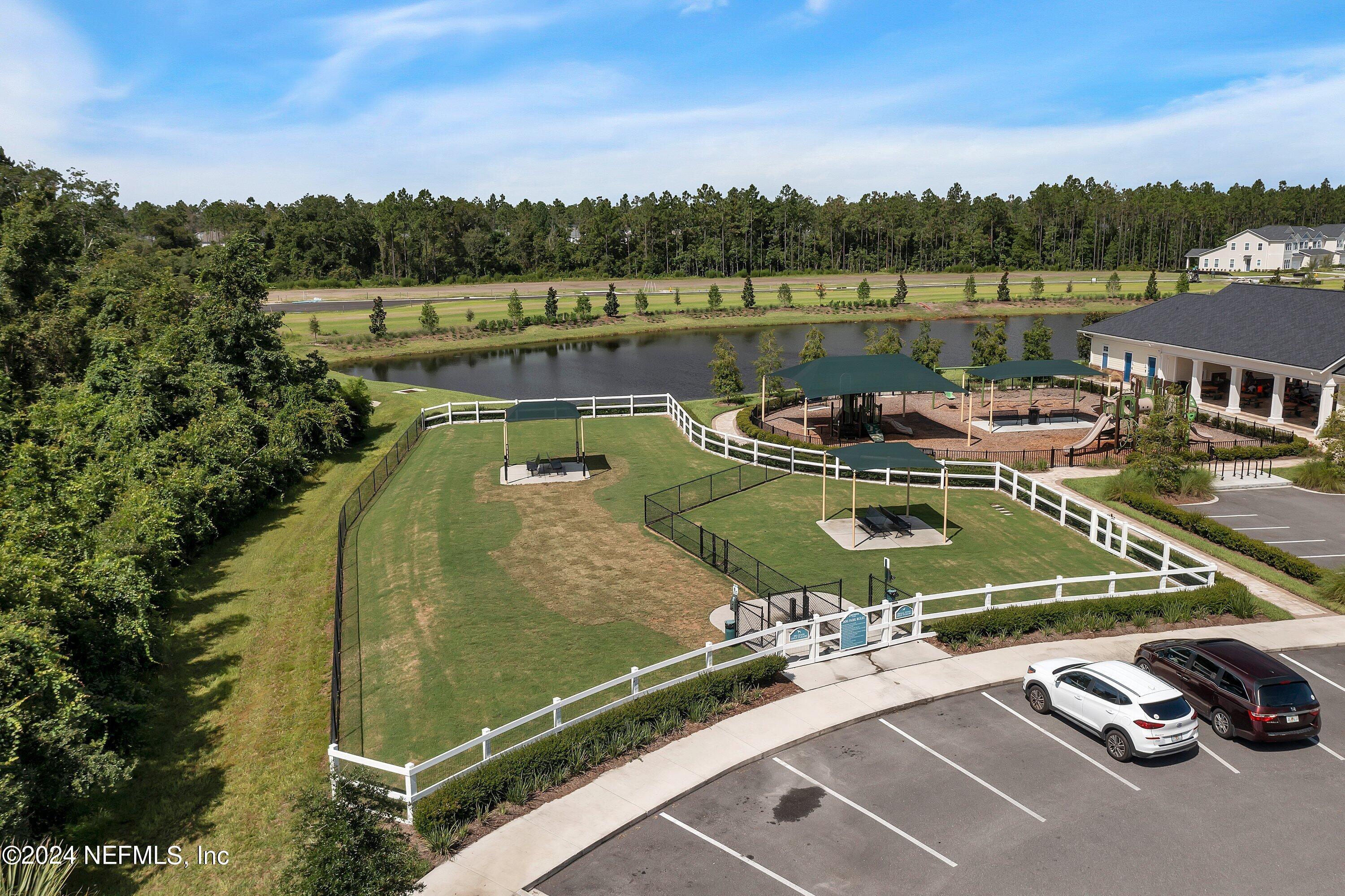 244 VISTA LAKE Circle