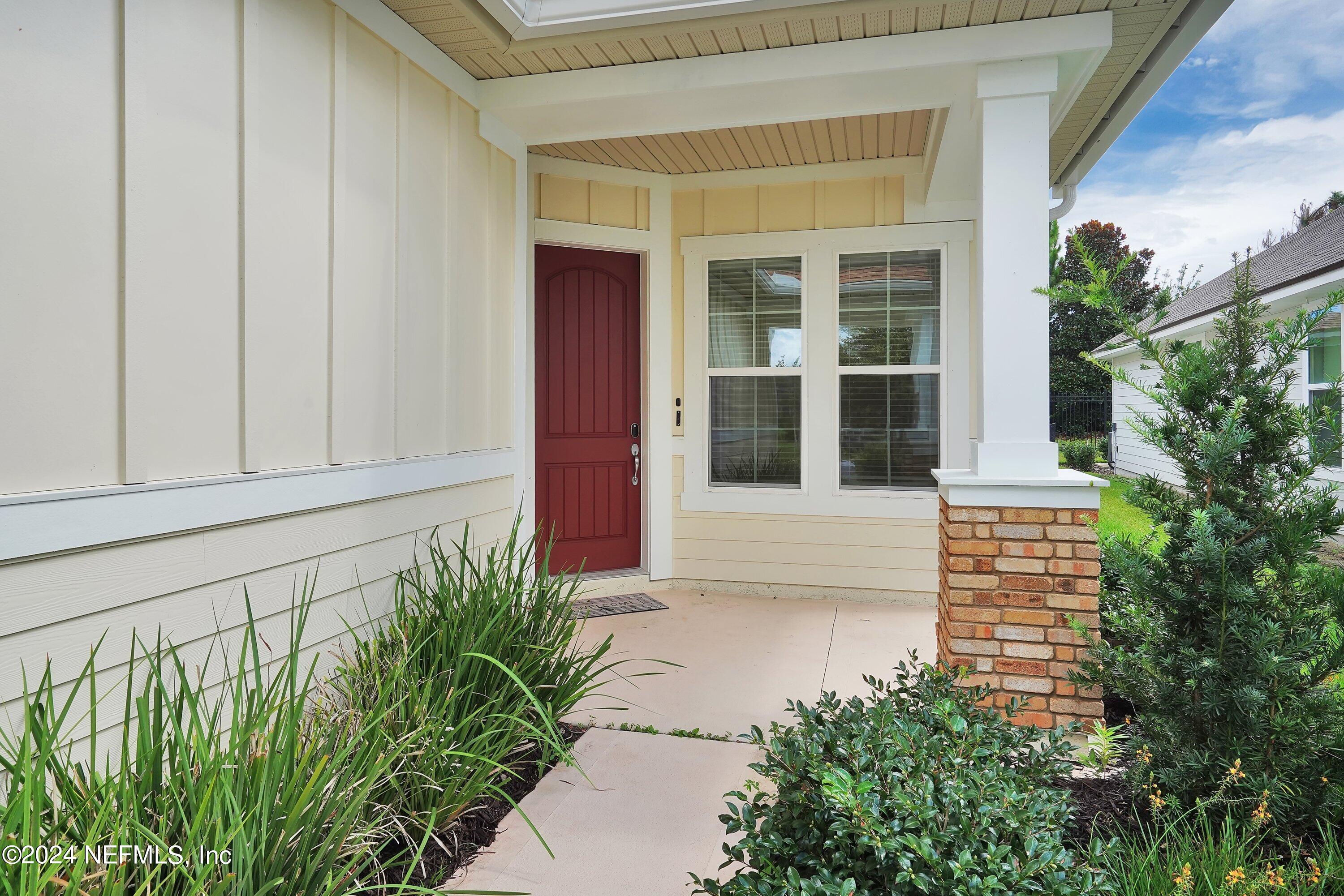 244 VISTA LAKE Circle