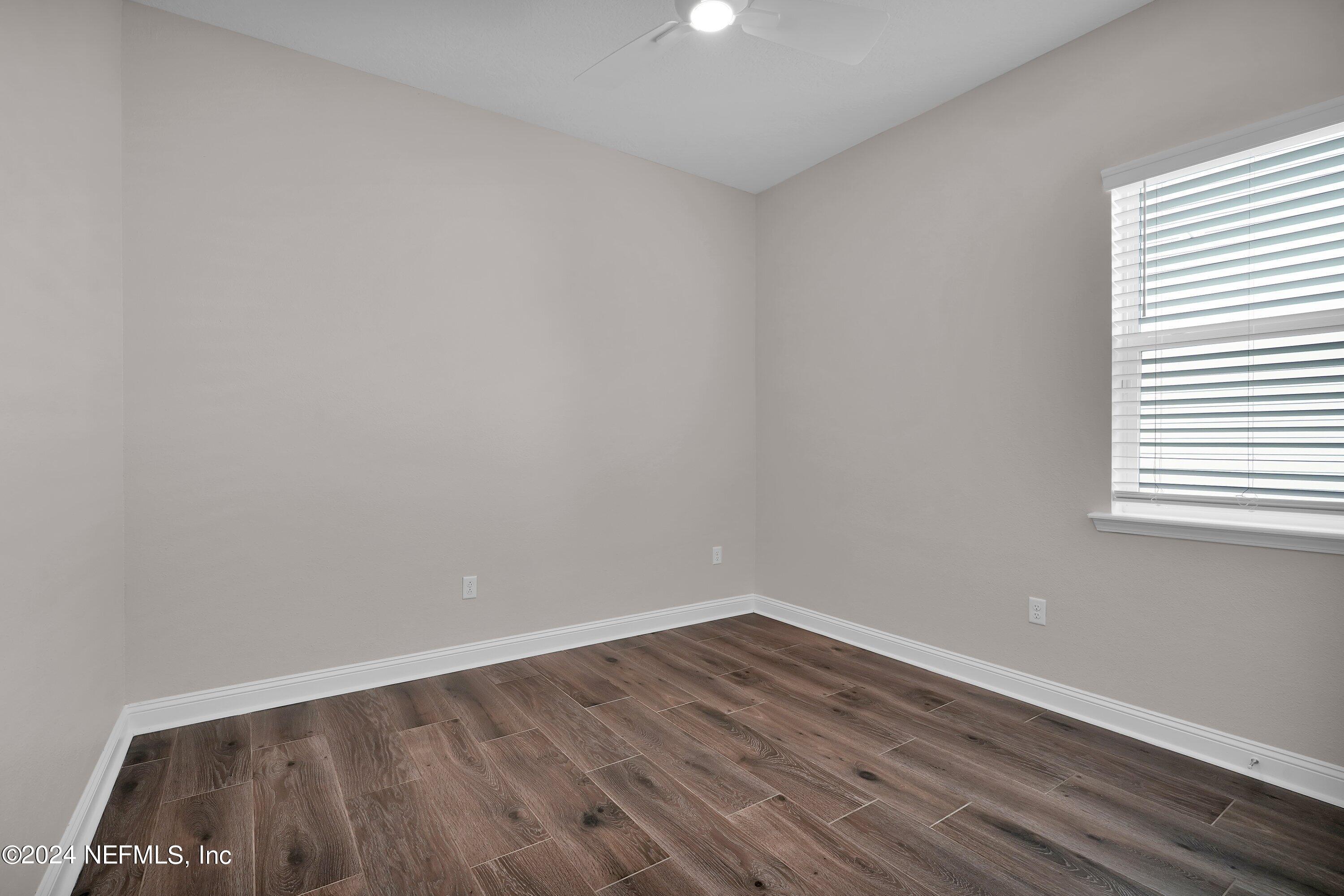 244 VISTA LAKE Circle