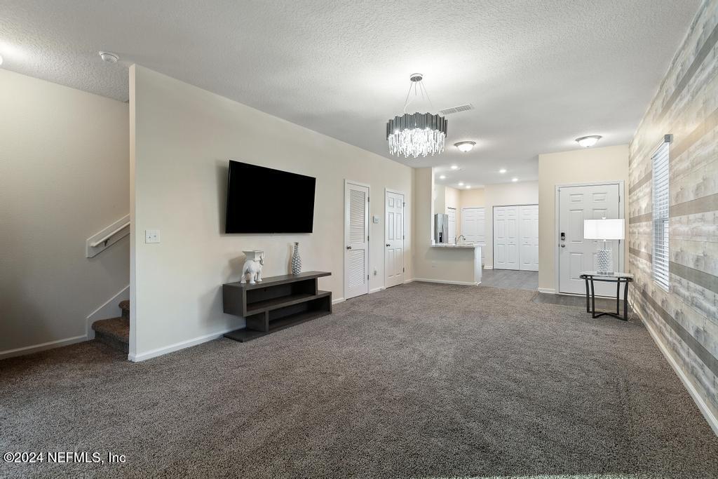 166 SCOTCH PEBBLE Drive