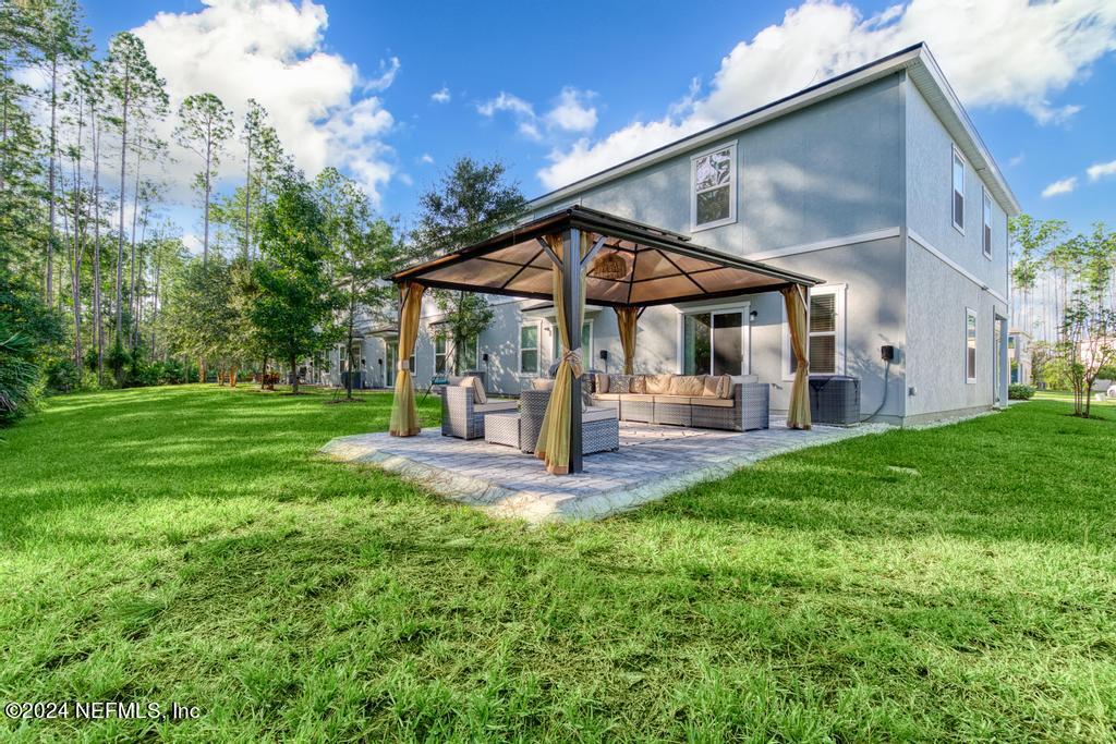 166 SCOTCH PEBBLE Drive