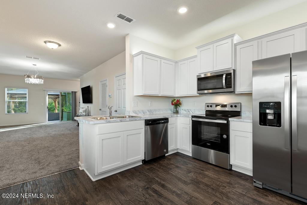 166 SCOTCH PEBBLE Drive