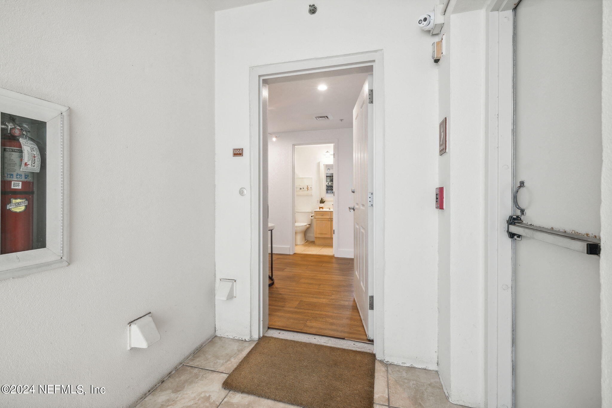 1415 1ST Street N, 1005
