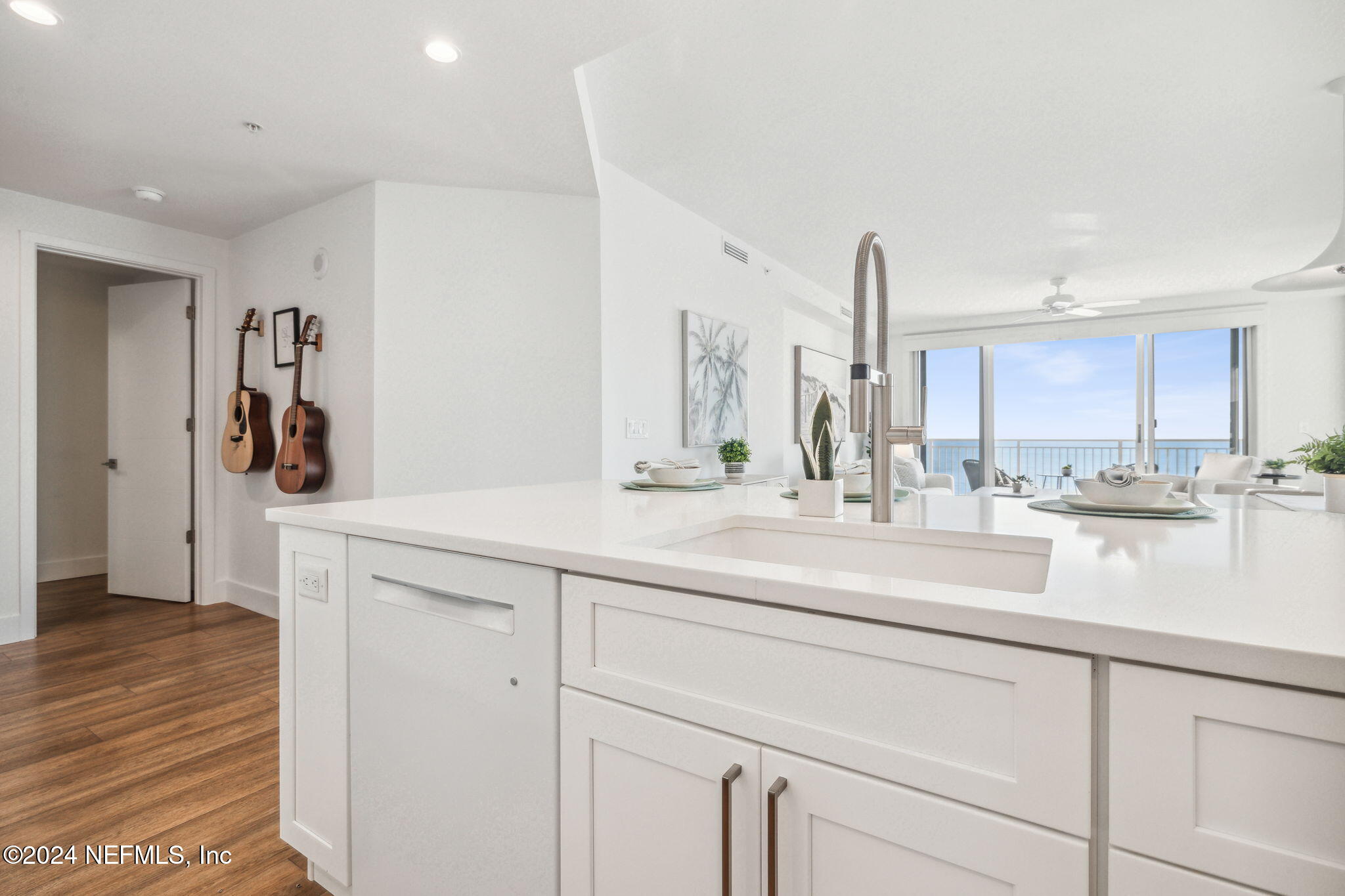 1415 1ST Street N, 1005