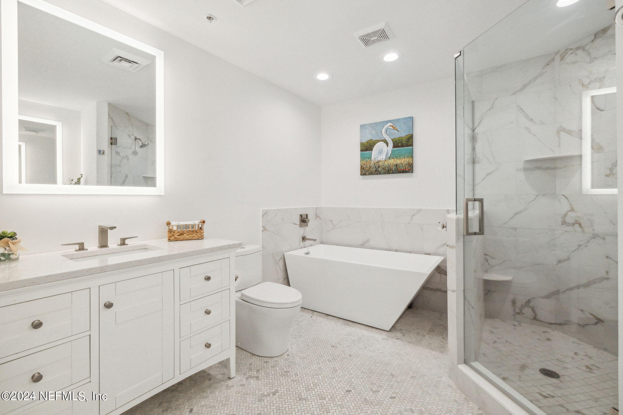 1415 1ST Street N, 1005