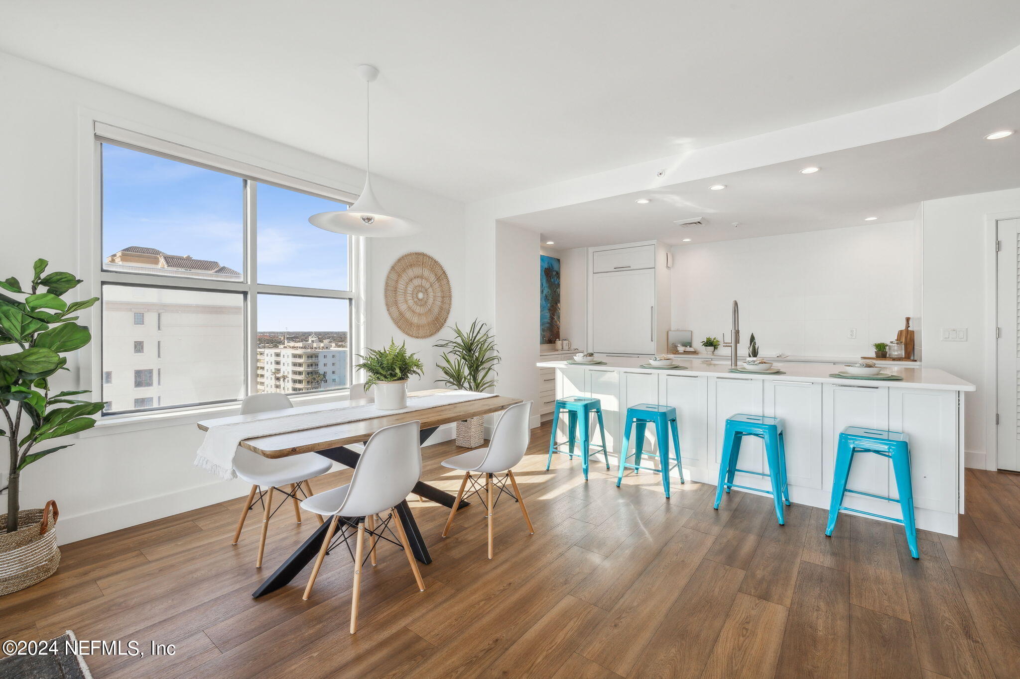 1415 1ST Street N, 1005