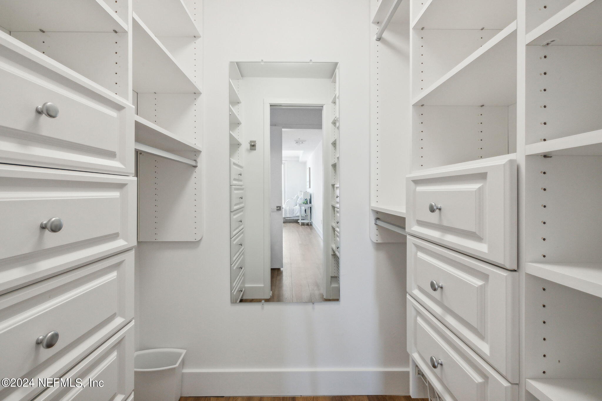 1415 1ST Street N, 1005