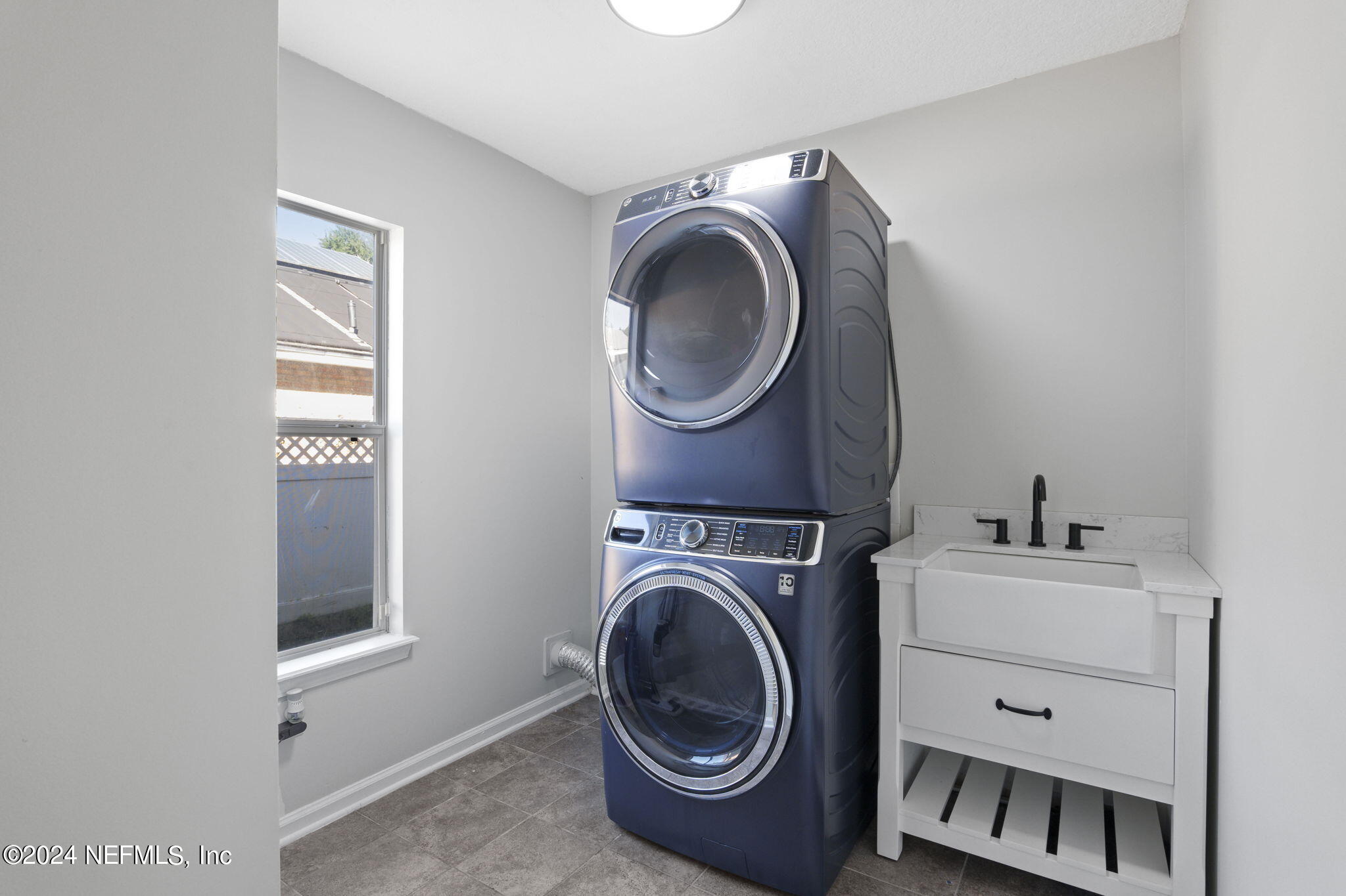 941 CANDLEBARK Drive