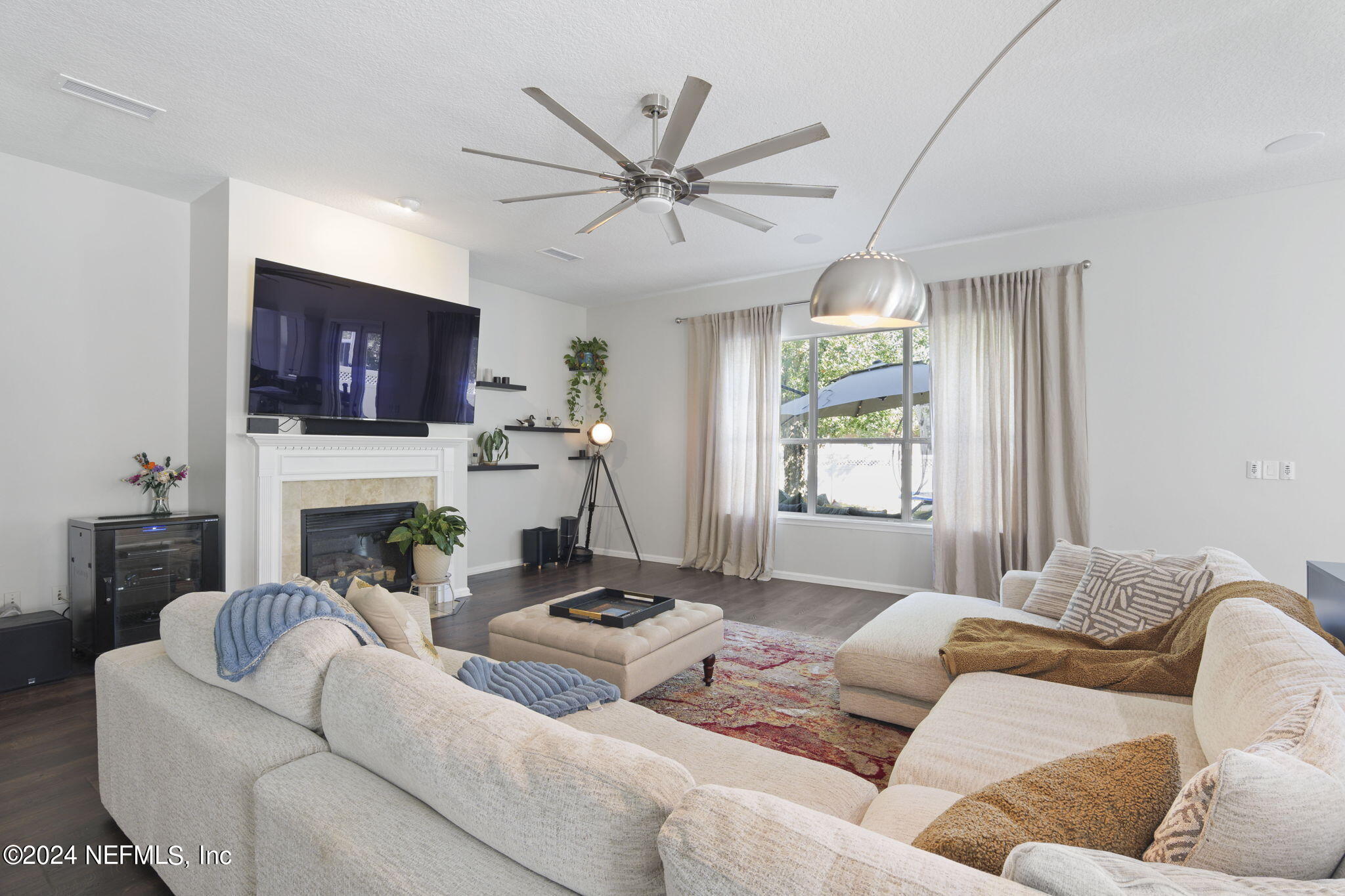 941 CANDLEBARK Drive