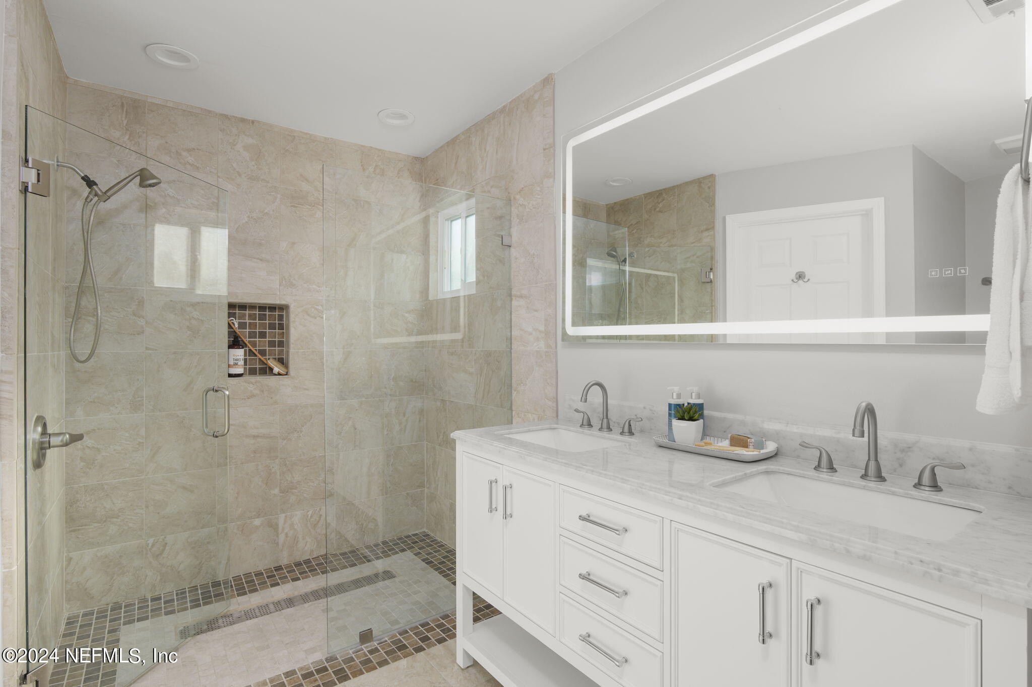 4525 BANNONS WALK Court