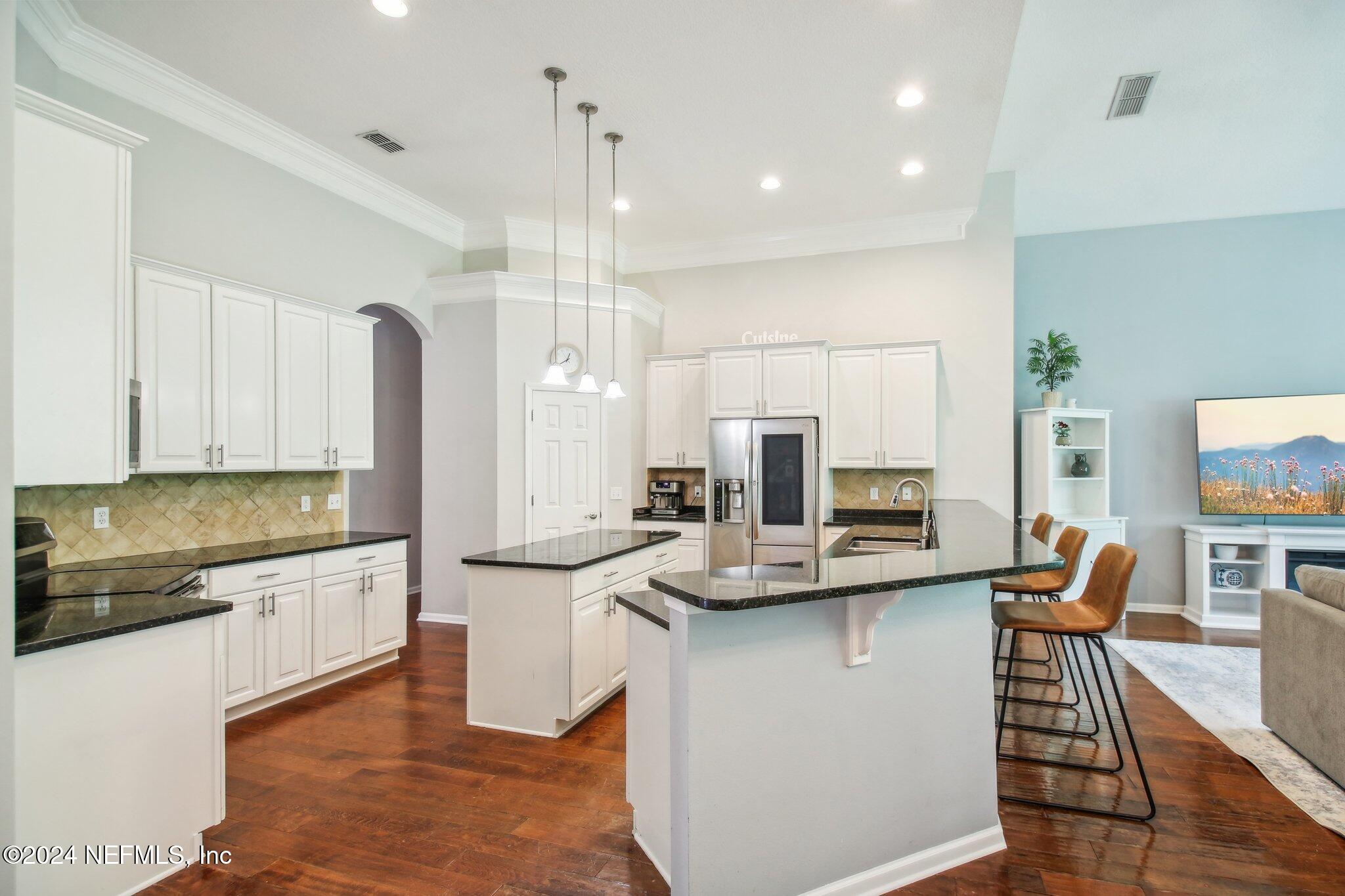 5204 STILL CREEK Court