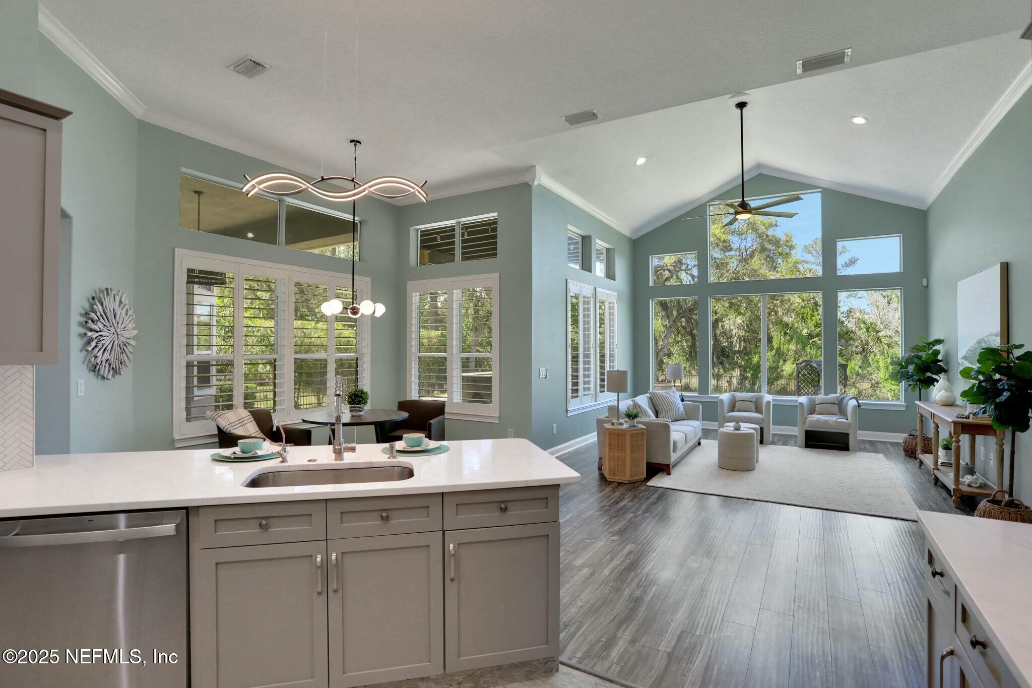 476 BLAGDON Court