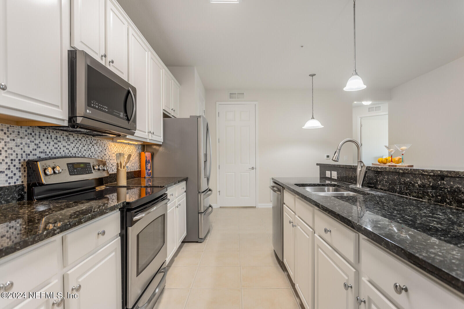 192 ORCHARD PASS Avenue, 537