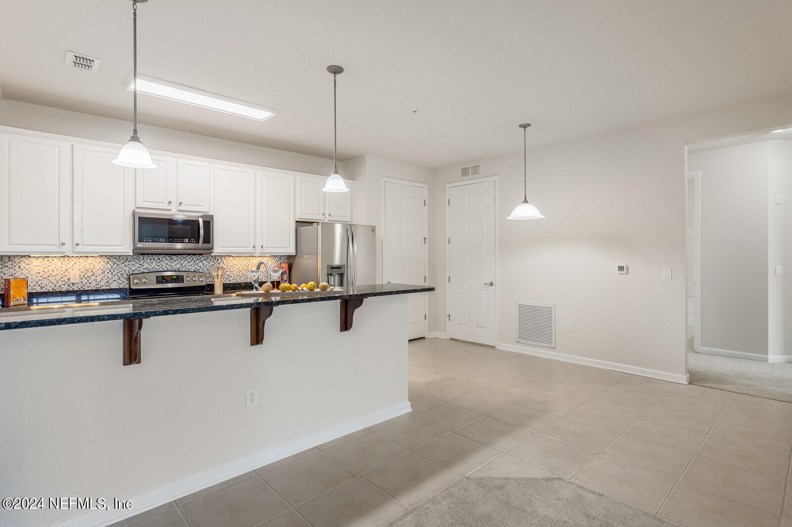 192 ORCHARD PASS Avenue, 537