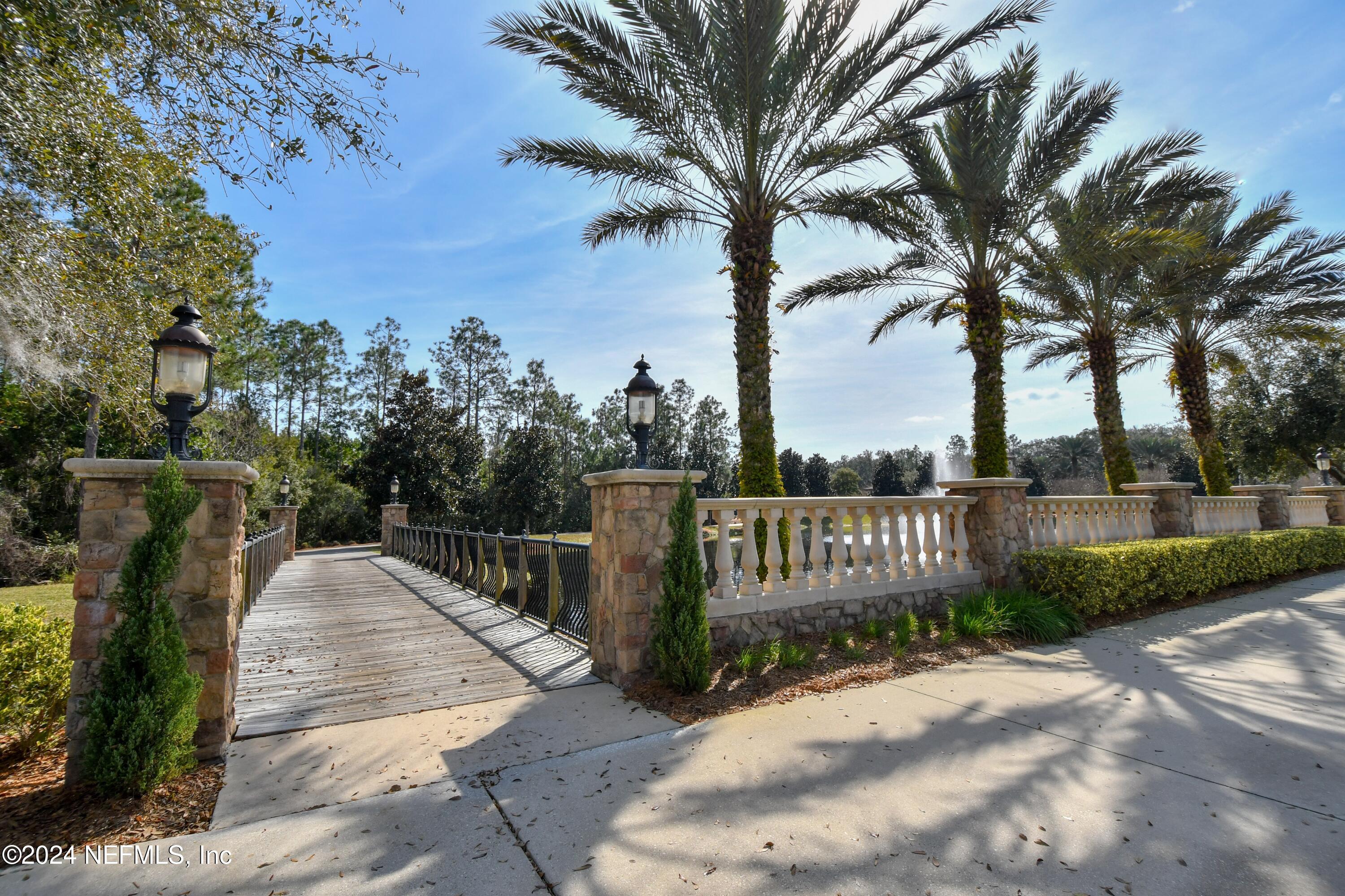 192 ORCHARD PASS Avenue, 537