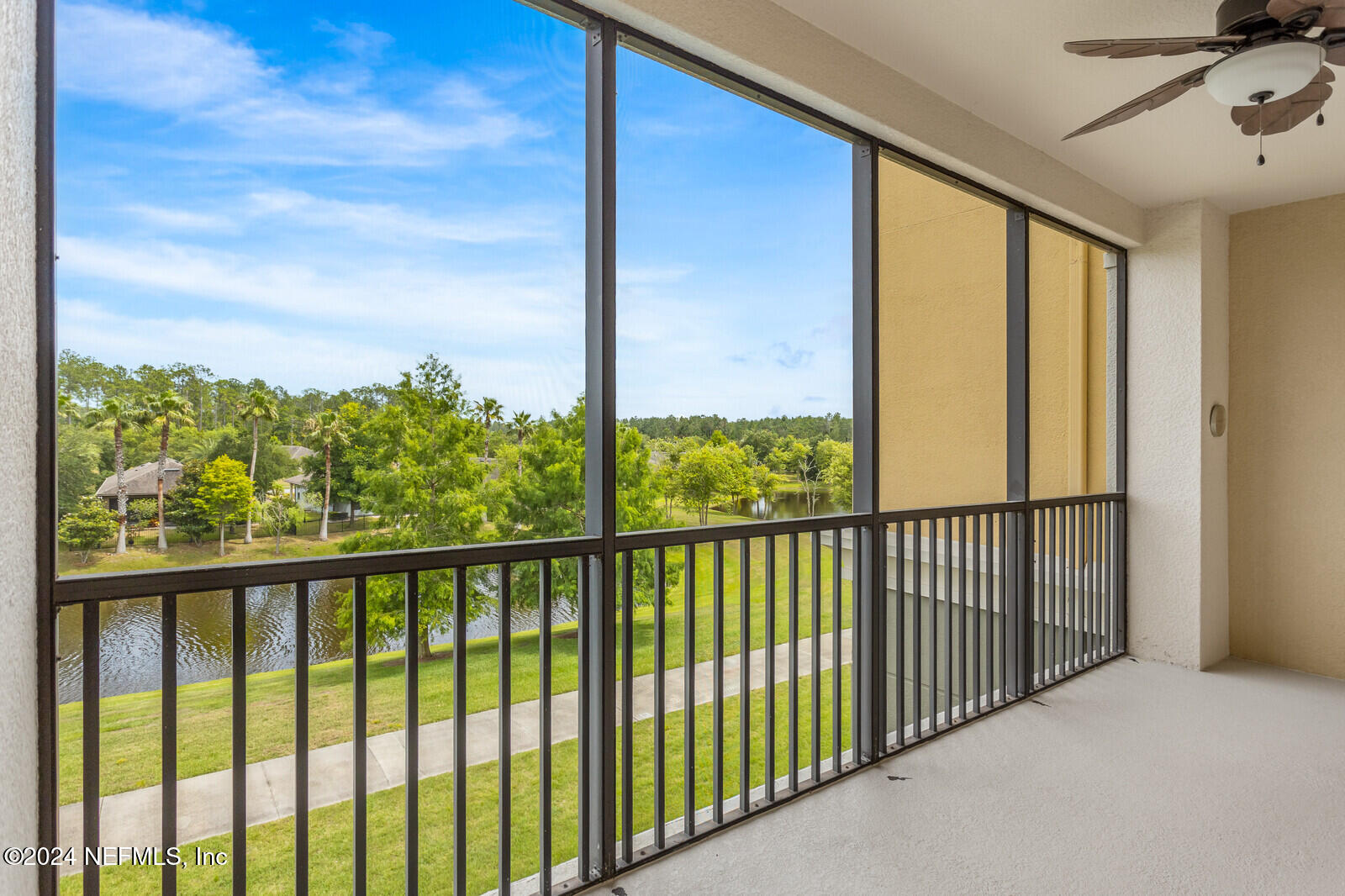 192 ORCHARD PASS Avenue, 537