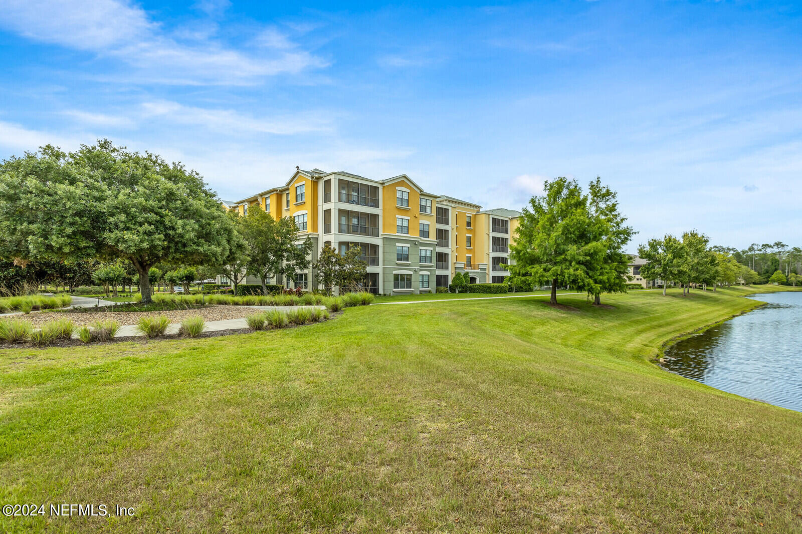 192 ORCHARD PASS Avenue, 537