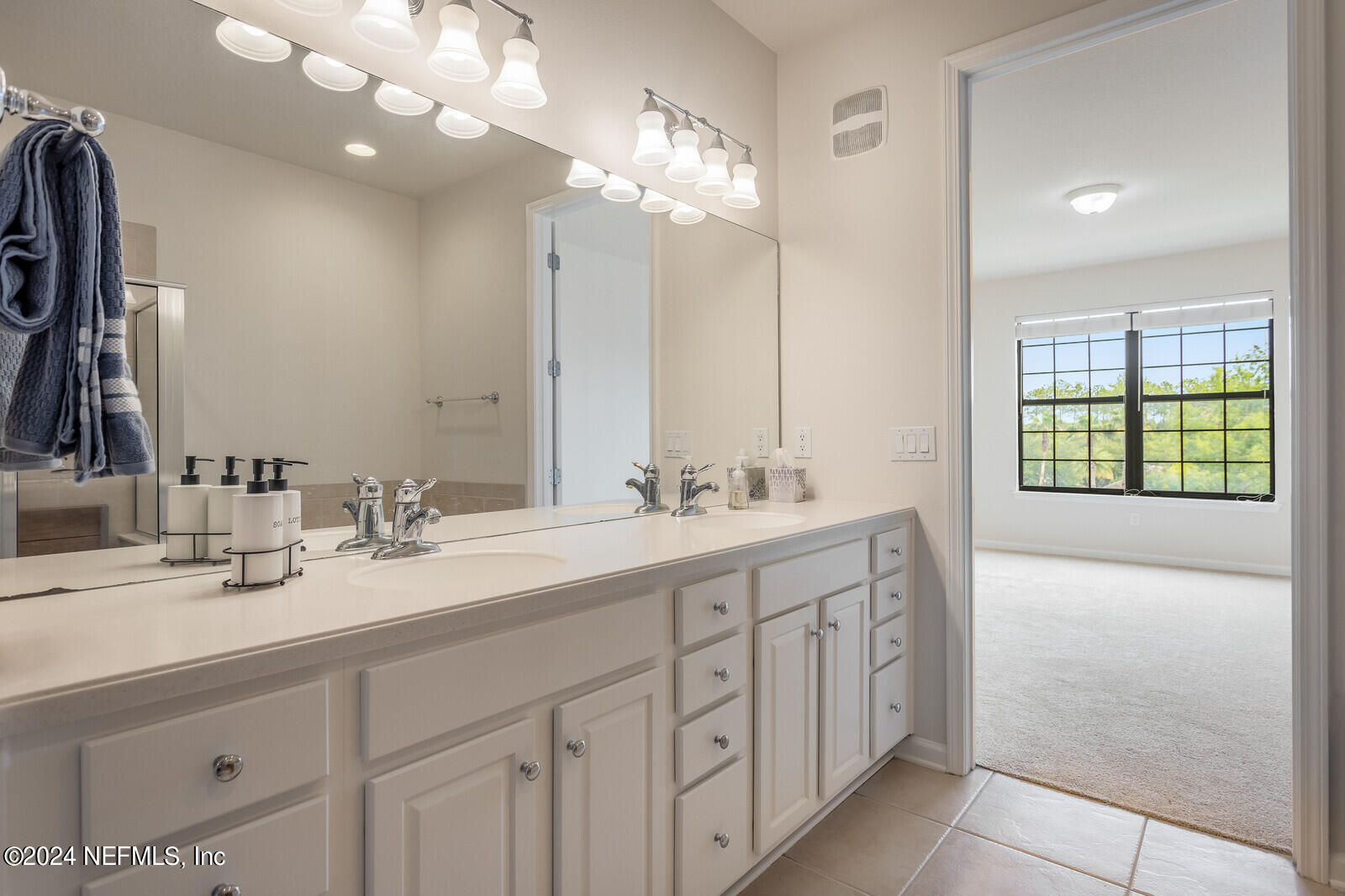 192 ORCHARD PASS Avenue, 537